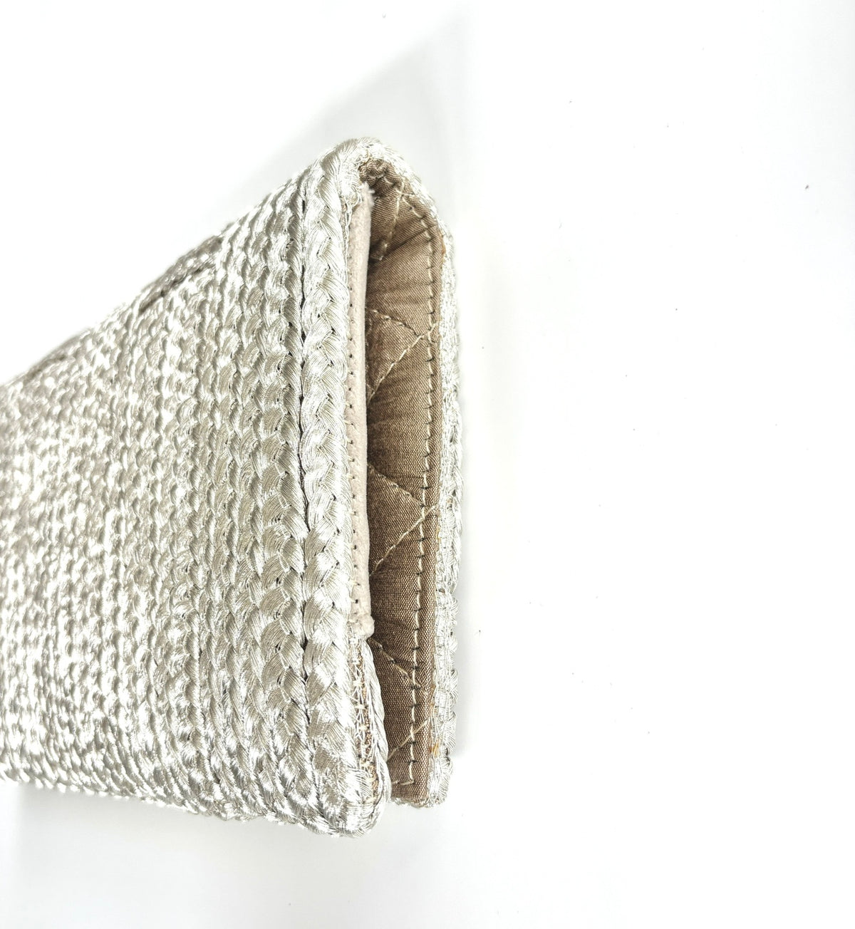 THE RIVIERA CLUTCH
