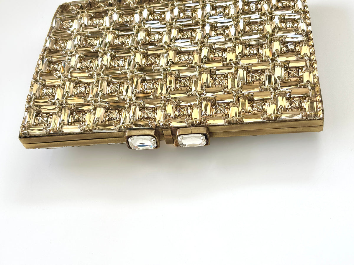 THE FACETTE CLUTCH
