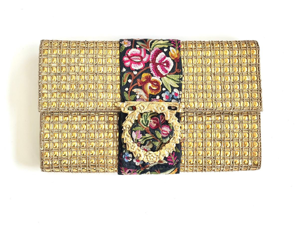 THE HEIRLOOM CLUTCH