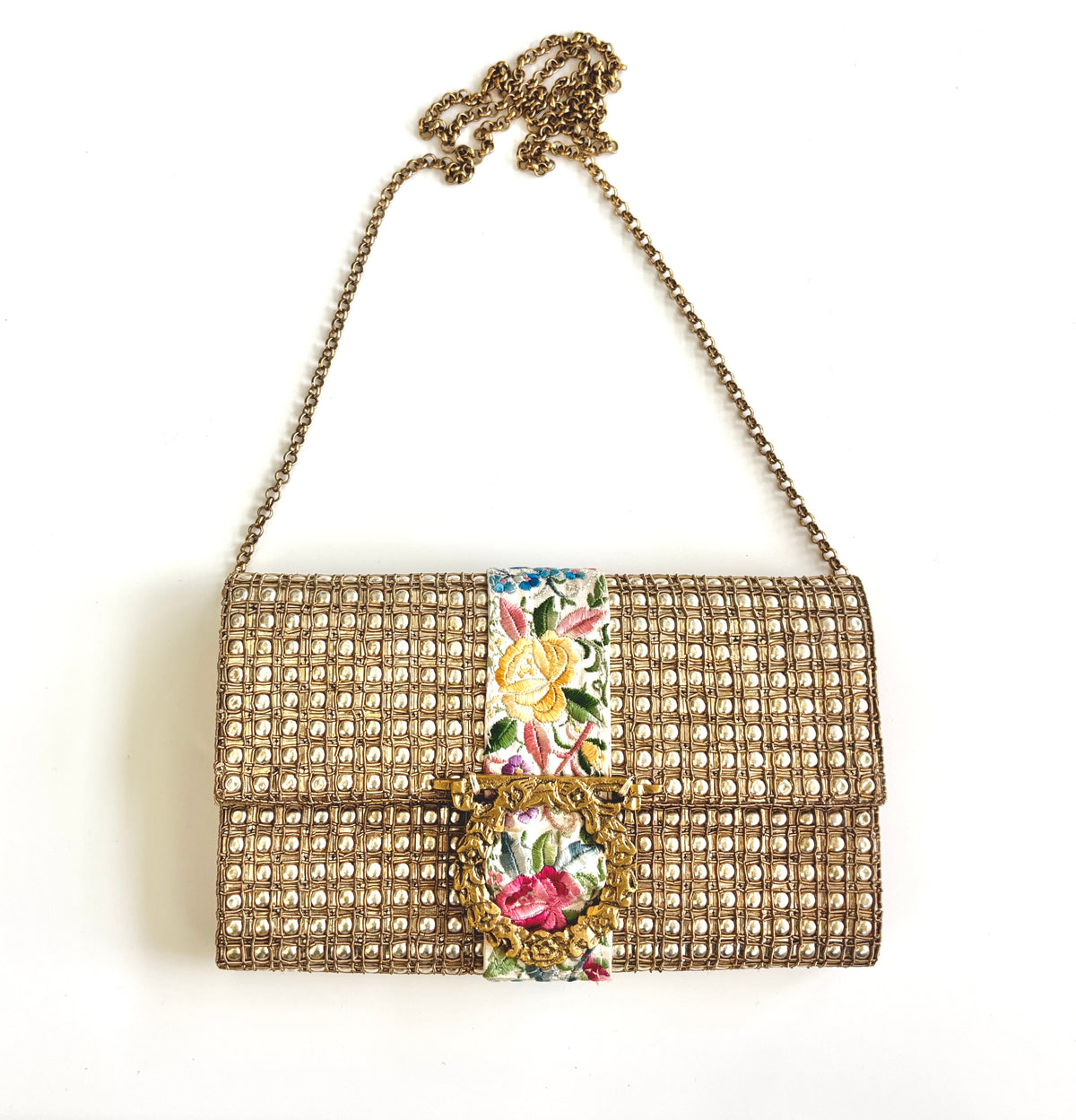 THE HEIRLOOM CLUTCH