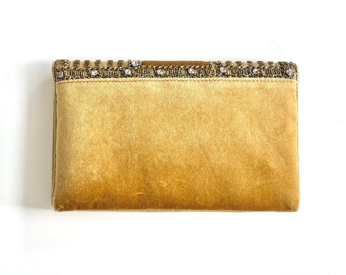 THE MEDICI CLUTCH