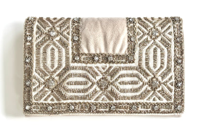 THE MEDICI CLUTCH