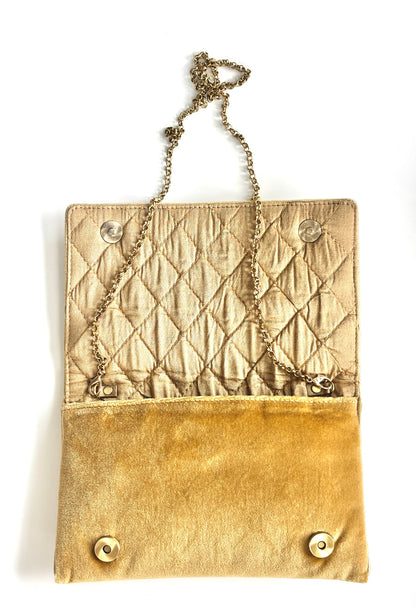 THE MEDICI CLUTCH