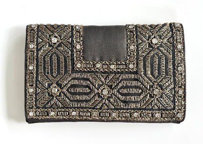 THE MEDICI CLUTCH