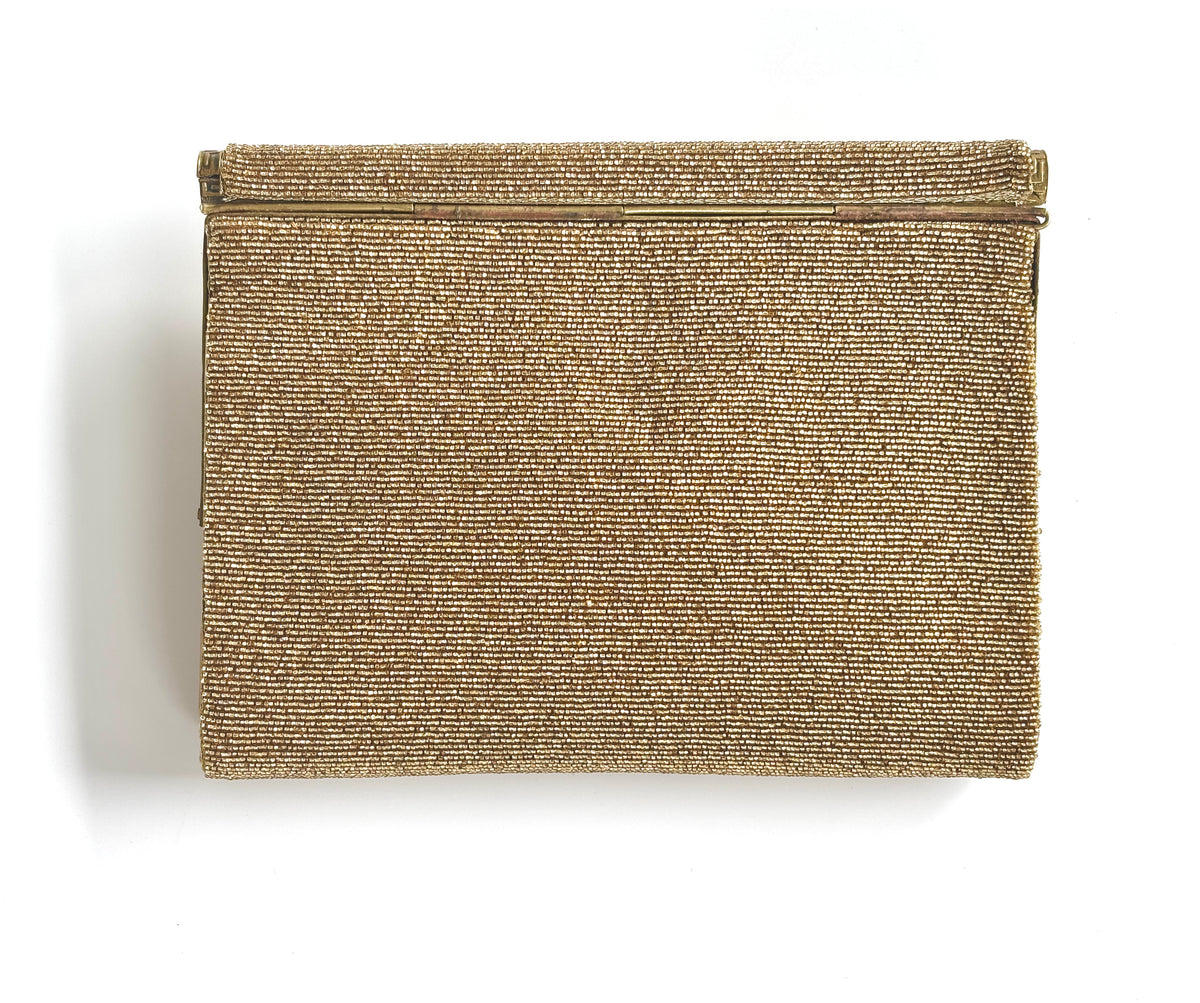 THE AUREA CLUTCH
