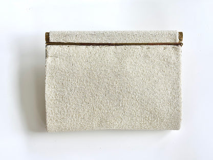 THE AUREA CLUTCH