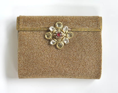 THE AUREA CLUTCH