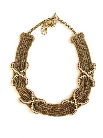 THE CROSSES NECKLACE
