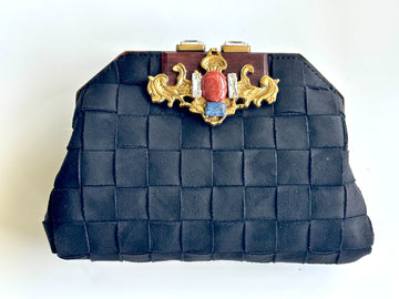 THE SARNO CLUTCH