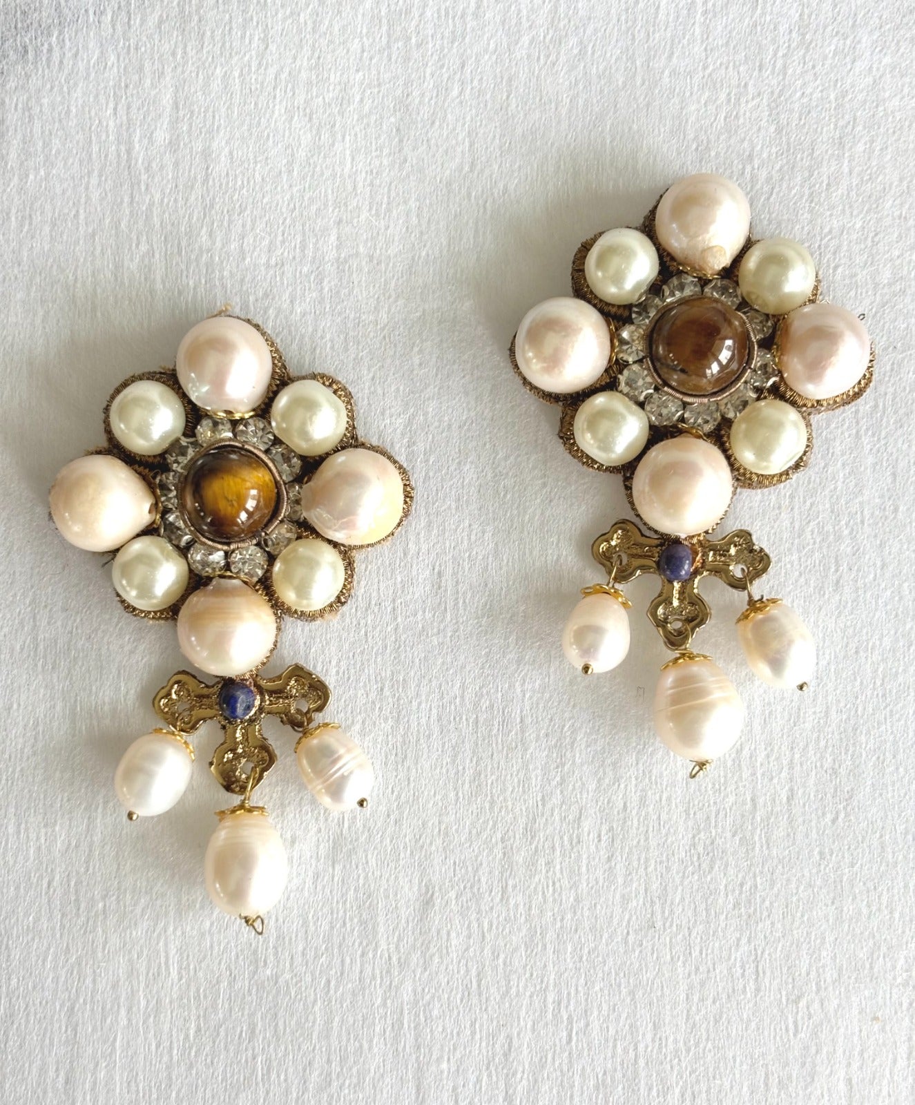 THE CROIX EARRING