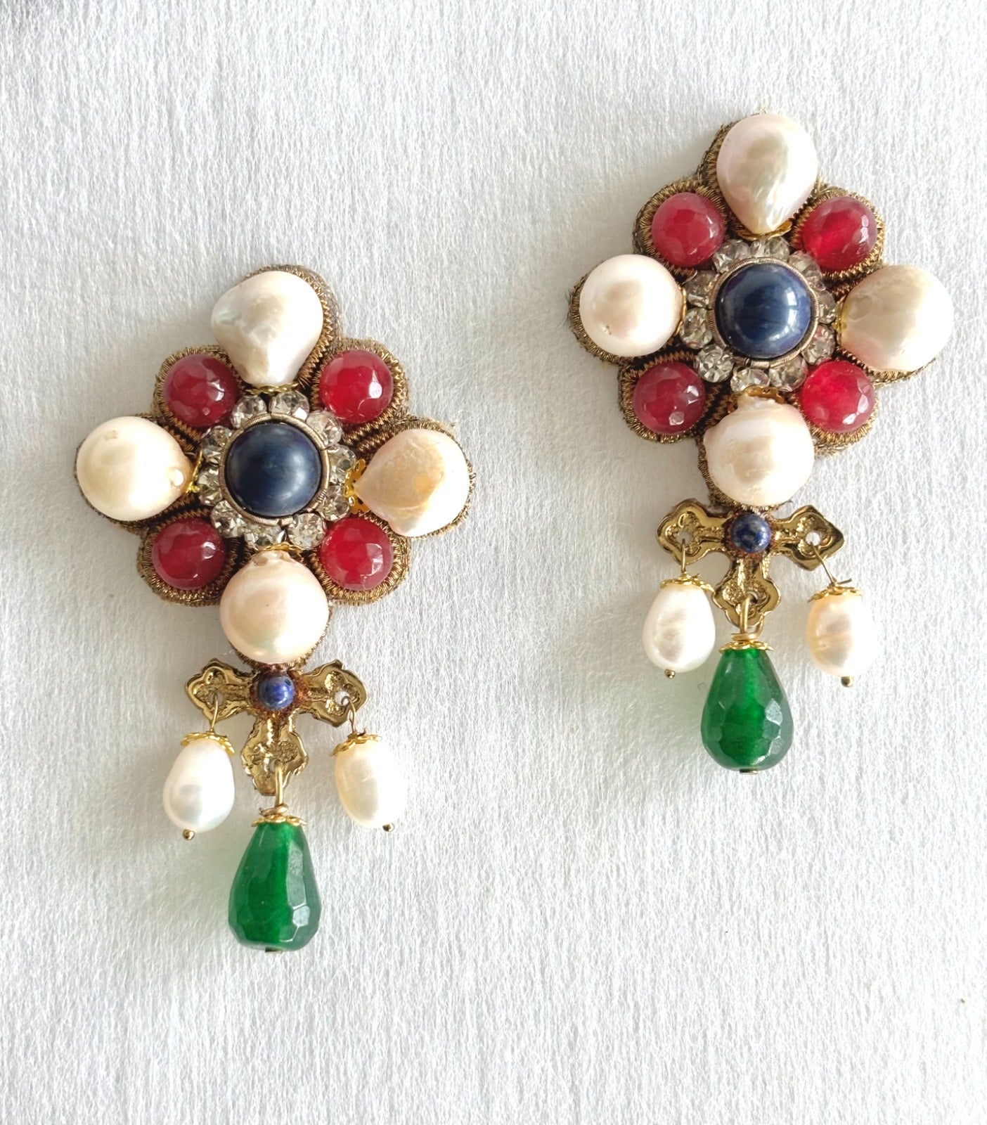 THE CROIX EARRING