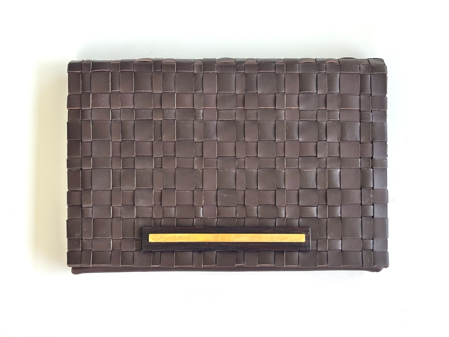THE CUIR CLUTCH