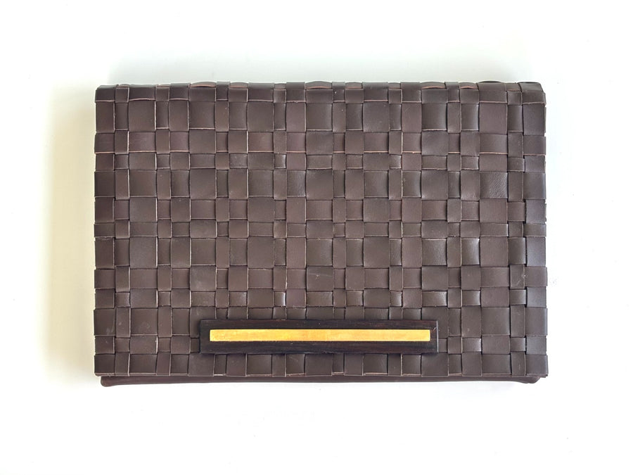 THE CUIR CLUTCH