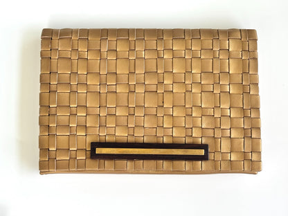 THE CUIR CLUTCH