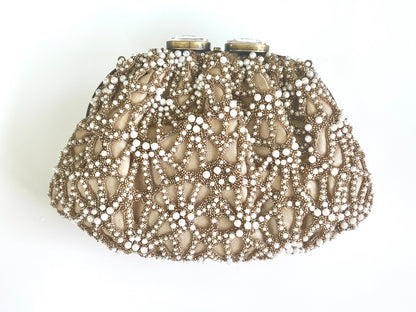 THE EMILE CLUTCH