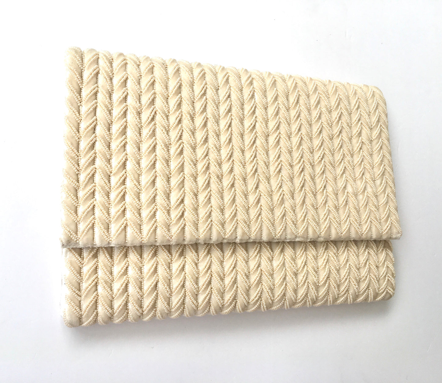 THE CHEVRON CLUTCH
