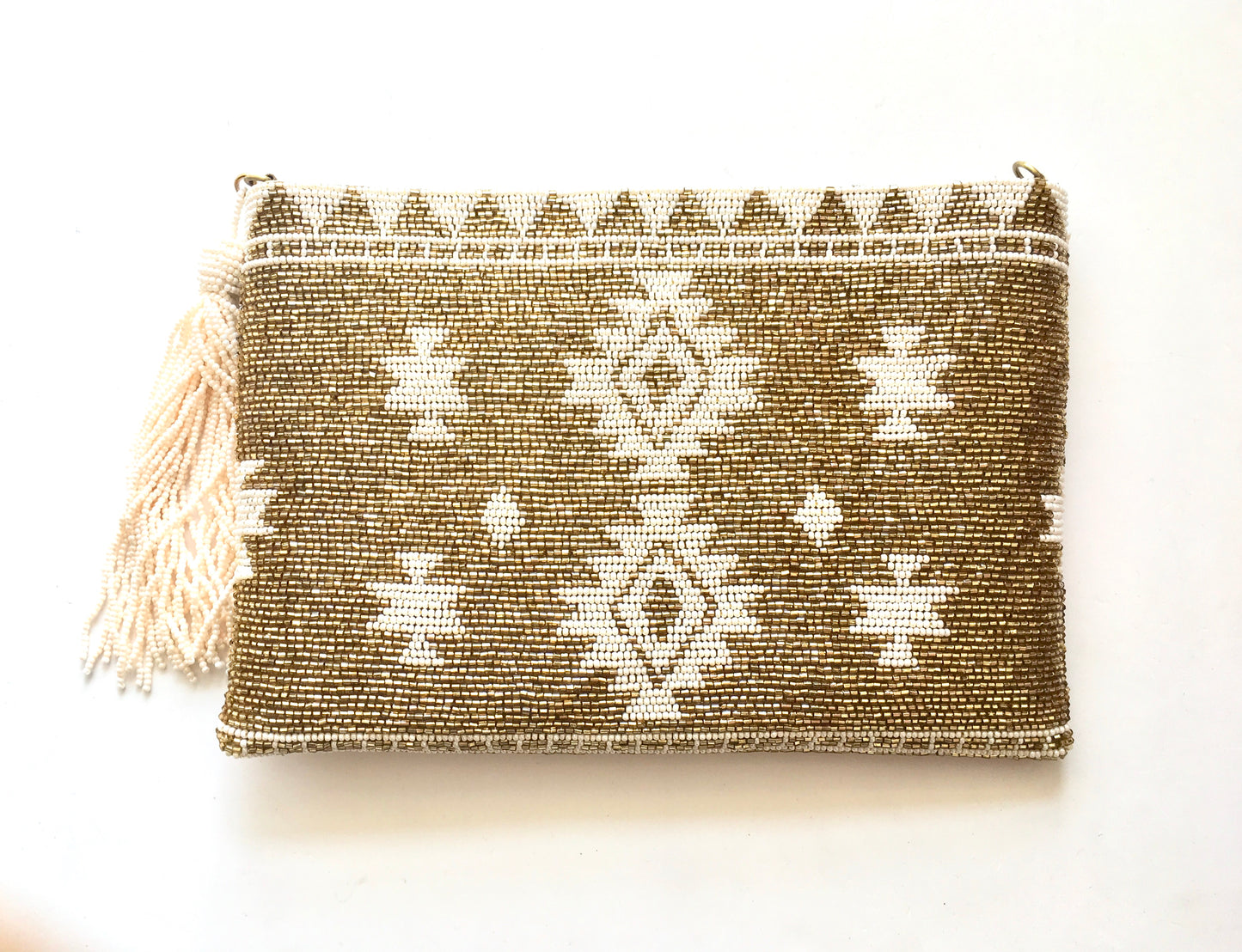 THE IKAT CLUTCH